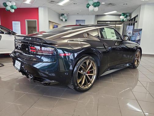 Midnight Purple 2026 Nissan Z Performance