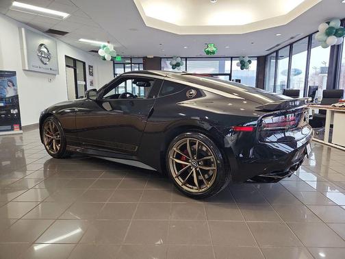 Midnight Purple 2026 Nissan Z Performance