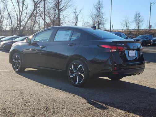 2025 Nissan Versa 1.6 S