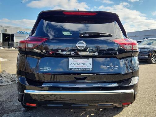 2025 Nissan Rogue Platinum