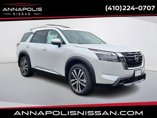 2025 Nissan Pathfinder Platinum 4WD