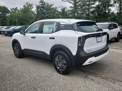 Fresh Powder 2026 Nissan Kicks S