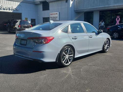 Morning Mist Metallic 2024 Honda Civic Touring