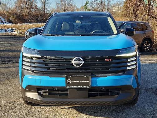 2025 Nissan Kicks SR