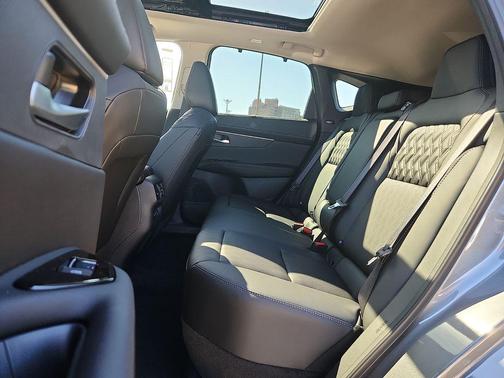 Gun Metallic 2026 Nissan Murano Platinum