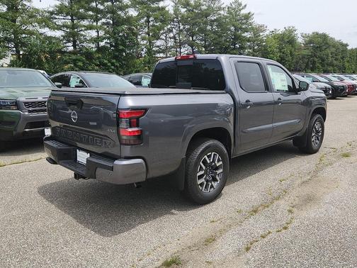 Gun Metallic 2026 Nissan Frontier SV