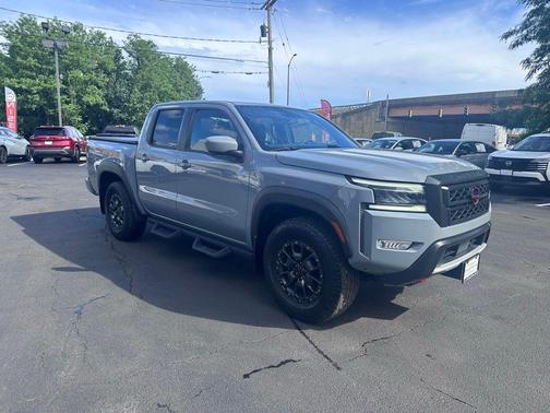 Boulder Gray Pearl 2023 Nissan Frontier PRO-4X