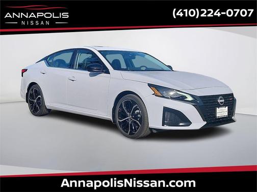 2025 Nissan Altima SR FWD