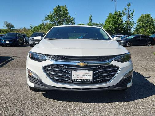 Summit White 2023 Chevrolet Malibu FWD 1LT