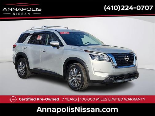 2022 Nissan Pathfinder SL 4WD