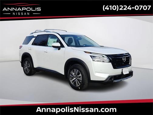 2025 Nissan Pathfinder SL 4WD