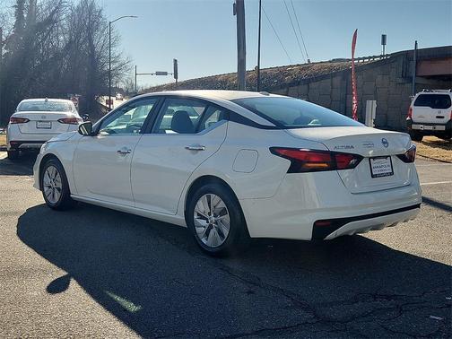 2020 Nissan Altima S FWD