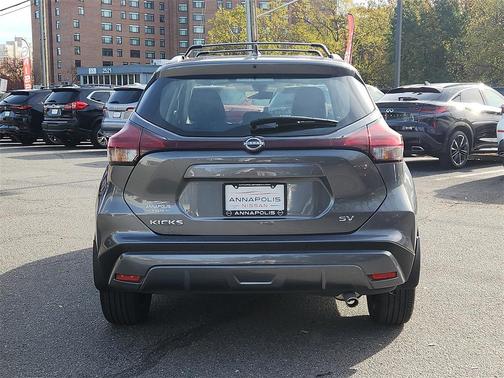2024 Nissan Kicks SV