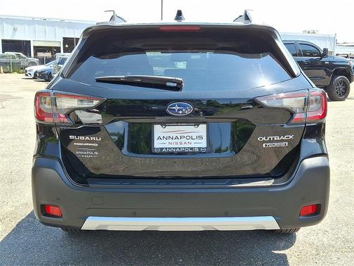 2023 Subaru Outback Touring