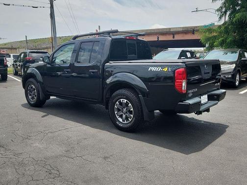 Magnetic Black Pearl 2020 Nissan Frontier PRO-4X