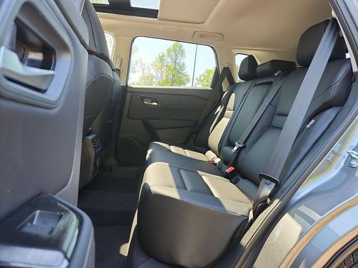 Gun Metallic 2026 Nissan Rogue Dark Armor