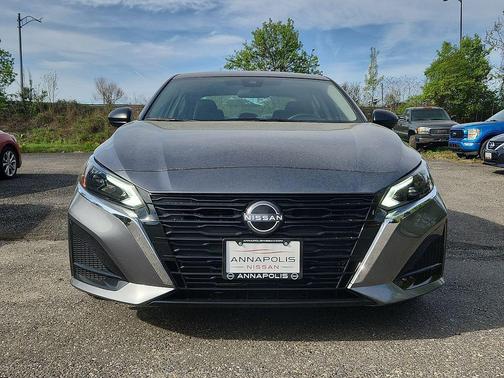 Gun Metallic 2025 Nissan Altima S FWD