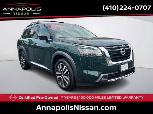 Obsidian Green Pearl/Super Black 2023 Nissan Pathfinder Platinum 4WD