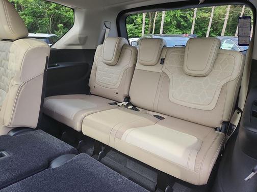 Alpine Metallic 2026 Nissan Armada Platinum