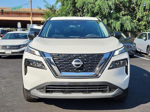 Glacier White 2023 Nissan Rogue S