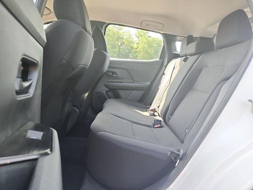 Fresh Powder 2026 Nissan Kicks S