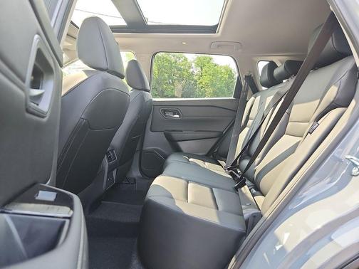Boulder Gray Pearl 2026 Nissan Rogue Dark Armor