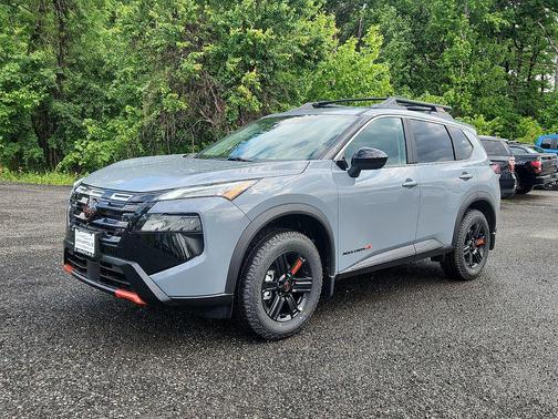 Boulder Gray Pearl 2026 Nissan Rogue Rock Creek