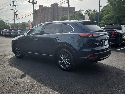 Deep Crystal Blue Mica 2022 Mazda CX-9 Touring