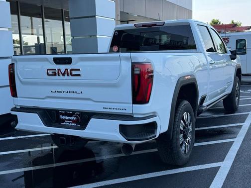 Summit White 2026 GMC Sierra 2500 Denali