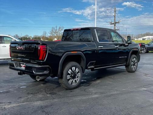 2025 GMC Sierra 2500 Denali