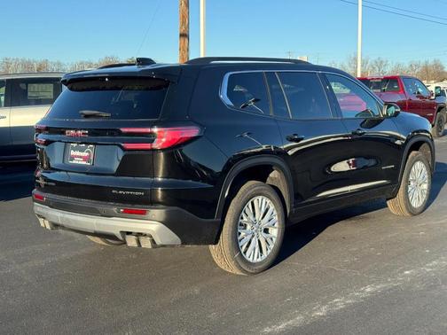 2026 GMC Acadia Elevation AWD