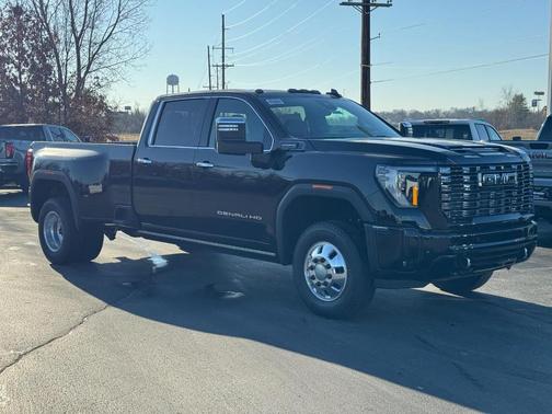 2026 GMC Sierra 3500 Denali