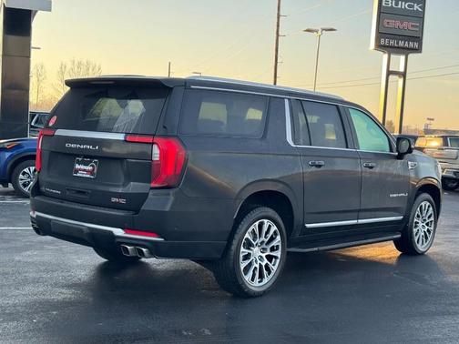 2025 GMC Yukon XL Denali