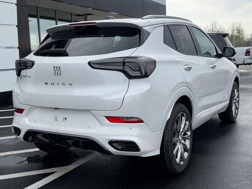 White Frost Tricoat 2026 Buick Encore GX Avenir
