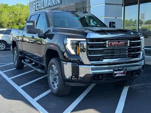 Onyx Black 2026 GMC Sierra 2500 SLE