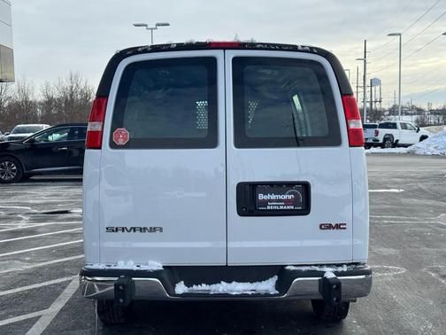 2024 GMC Savana 2500 Work Van