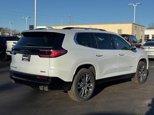 2026 GMC Acadia Denali