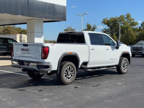 2025 GMC Sierra 2500 SLE