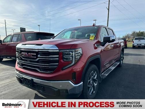 2025 GMC Sierra 1500 SLT