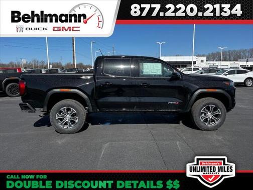 2025 GMC Canyon Base