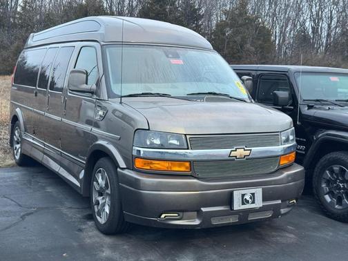 2022 Chevrolet Express 2500 RWD 2500 Extended Wheelbase WT