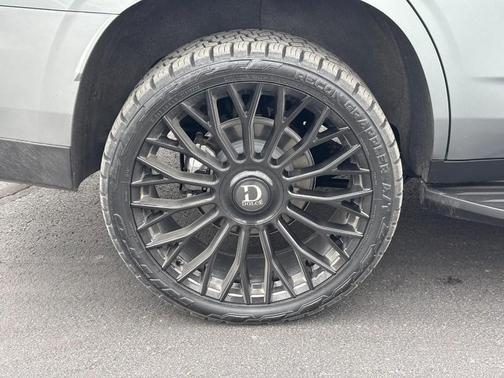 2026 GMC Yukon 4WD AT4