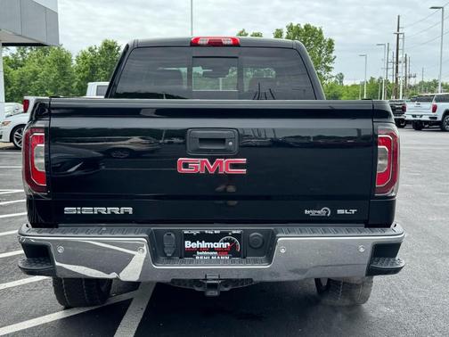 Onyx Black 2017 GMC Sierra 1500 SLT
