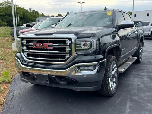 Onyx Black 2017 GMC Sierra 1500 SLT