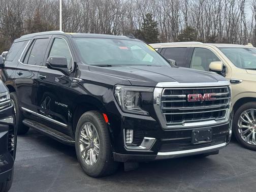 2023 GMC Yukon SLT