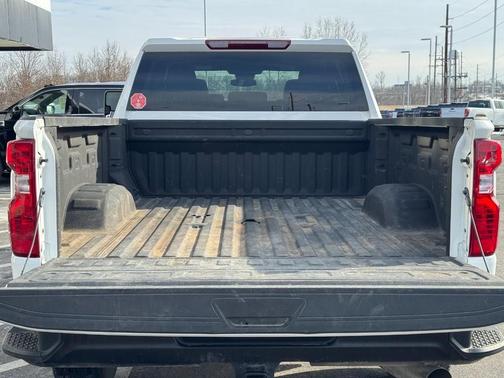 2025 Chevrolet Silverado 2500 WT