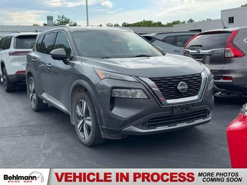 Gun Metallic 2022 Nissan Rogue SL