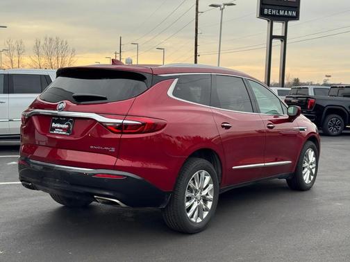 2019 Buick Enclave Essence
