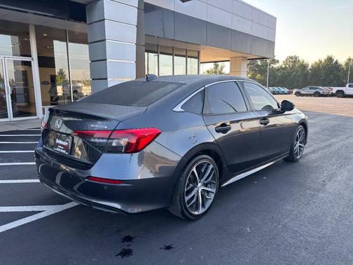 2022 Honda Civic Touring