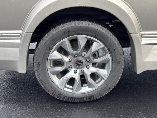 2025 GMC Savana 2500 Work Van